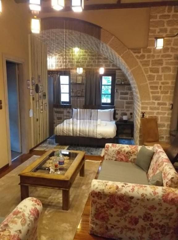 Soul Boutique Hotel 모노덴드리 외부 사진